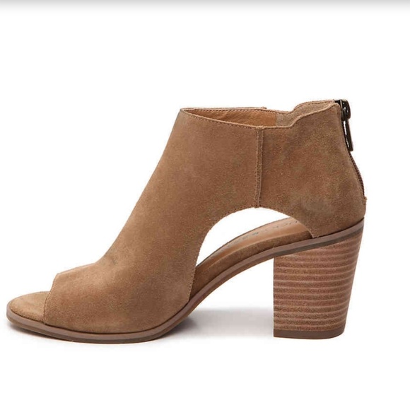 Lucky Brand Tan Keight Bootie, size 10 - Picture 5 of 5